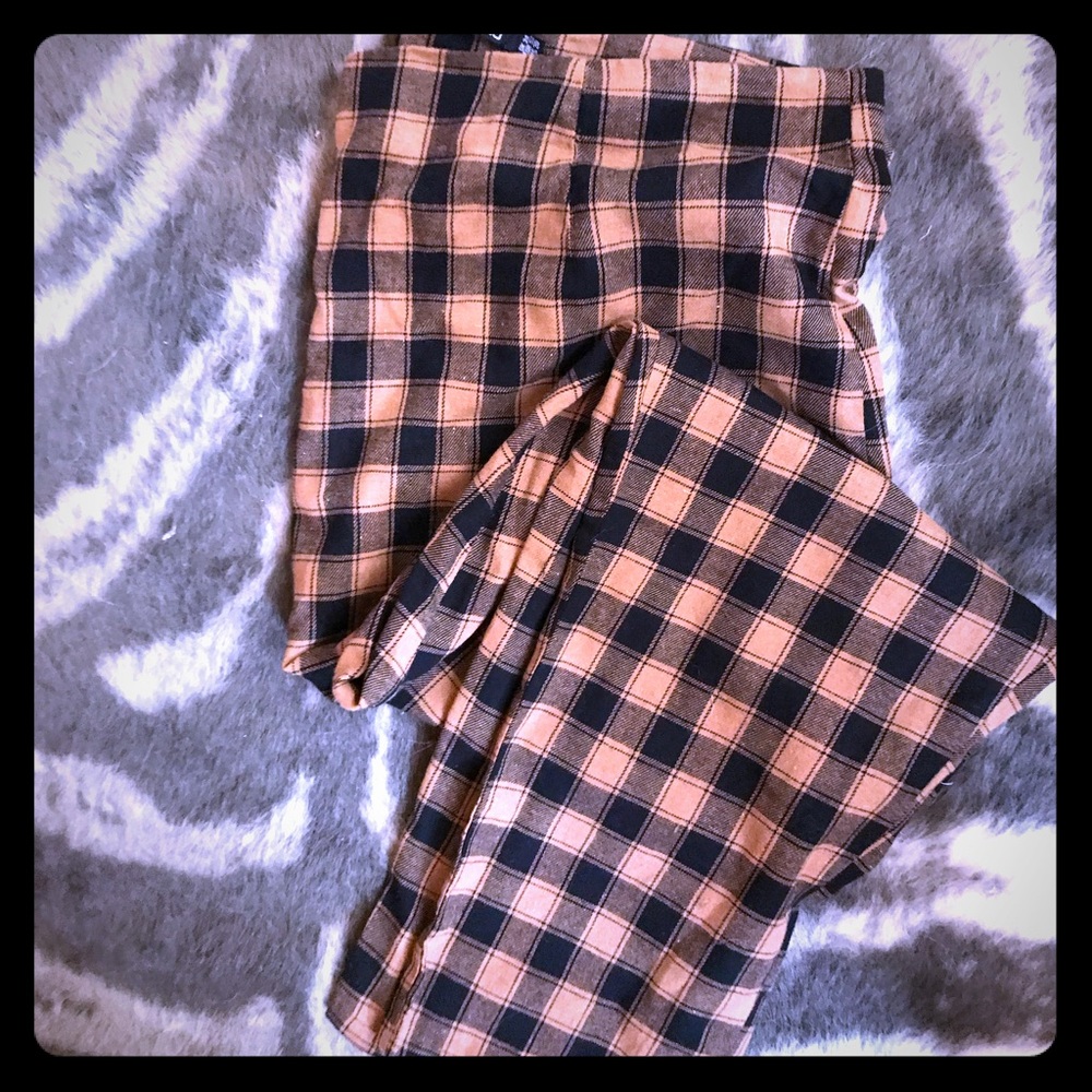 🖤💀Boohoo Plus Trouser pants💀🖤